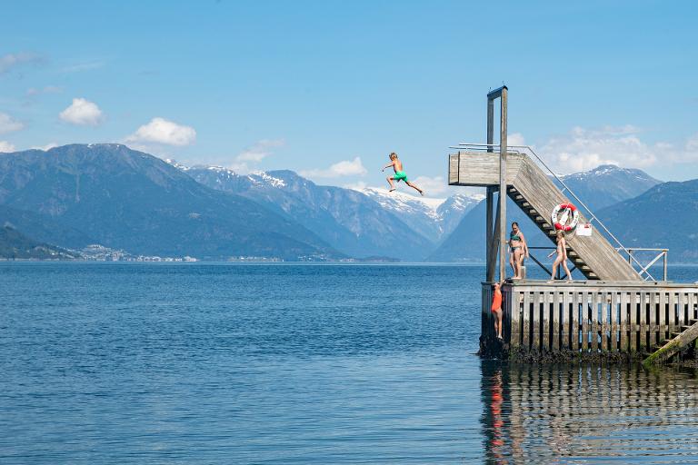 Sommarjobb i friluftsskulen